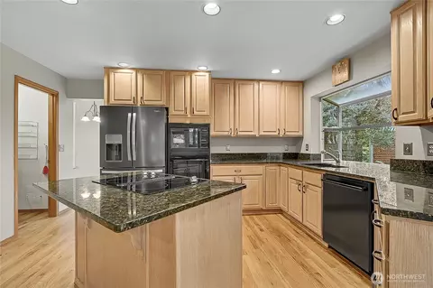 Kitchen - 5510 151st Pl SE, Everett, WA 98208 photo 1 of 2