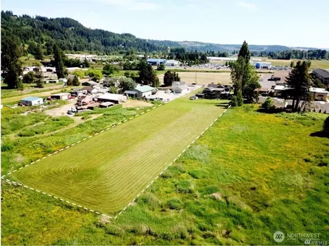 View/Area - 16219 64th St E, Sumner, WA 98390 photo 1 of 1