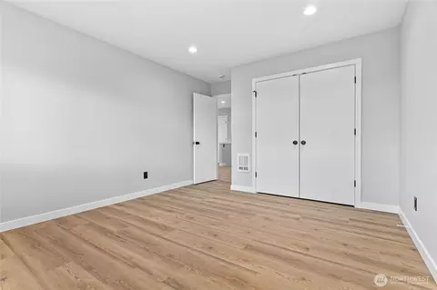 Bedroom - 110 Baker St #A & B, Everson, WA 98247 photo 4 of 6