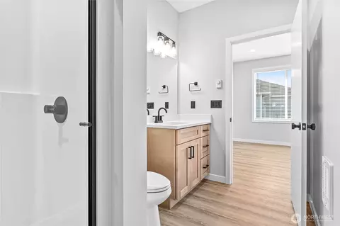 Bath - 110 Baker St #A & B, Everson, WA 98247 photo 2 of 3