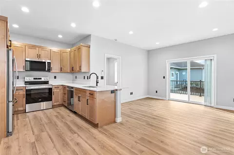 Kitchen - 110 Baker St #A & B, Everson, WA 98247 photo 1 of 3