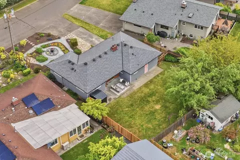 View/Area - 4893 Alpine Dr, Everett, WA 98203 photo 1 of 3