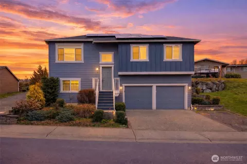 1727 71st Ave SE, Lake Stevens, WA 98258
