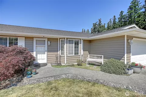 740 Commodore Ln, Camano Island, WA 98282