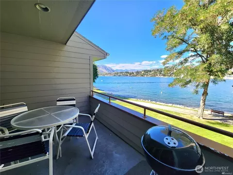 1 Beach 585 N, Manson, WA 98831