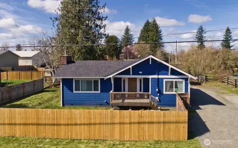 42801 264th Ave SE, Enumclaw, WA 98022