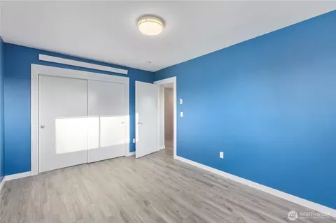 Bedroom - 264 Stringtown Rd, Ilwaco, WA 98624 photo 5 of 5