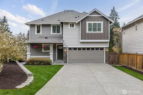20208 13th Ave W, Lynnwood, WA 98036