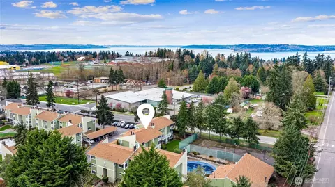 2409 S 222nd St #B16, Des Moines, WA 98198