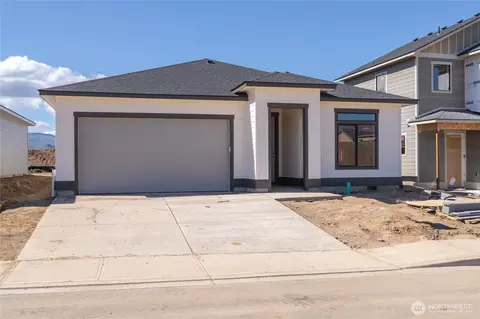 532 S Oasis Loop #LOT 23, East Wenatchee, WA 98802