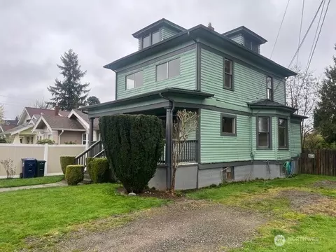 4825 S I St, Tacoma, WA 98408