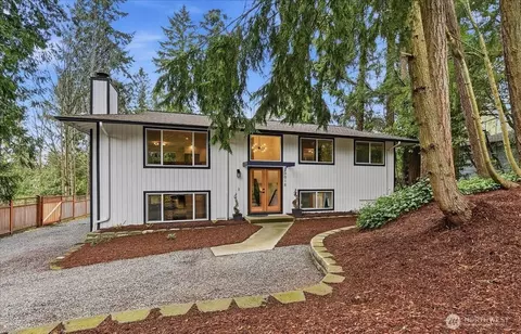 23018 35th Ave W, Brier, WA 98036
