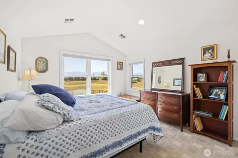 Bedroom - 73 Cobb Cir, Sequim, WA 98382 photo 2 of 3