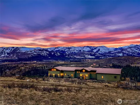 47 Bella Vista Ln, Winthrop, WA 98862