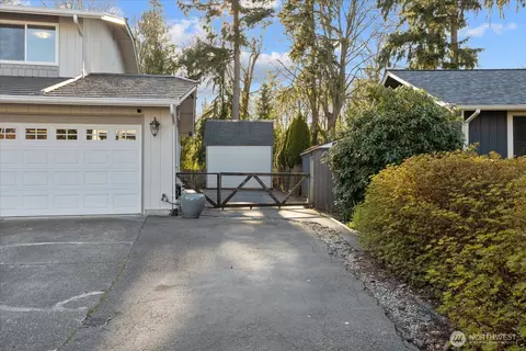 Exterior - 13212 60th Dr SE, Everett, WA 98208 photo 8 of 10