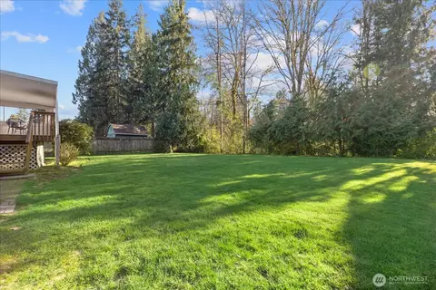 Exterior - 13212 60th Dr SE, Everett, WA 98208 photo 4 of 10