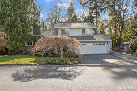 Exterior - 13212 60th Dr SE, Everett, WA 98208 photo 6 of 10