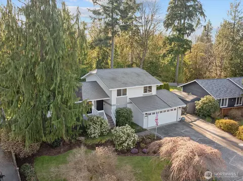 View/Area - 13212 60th Dr SE, Everett, WA 98208 photo 3 of 9