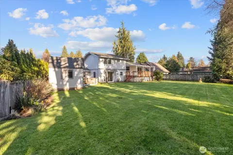 Exterior - 13212 60th Dr SE, Everett, WA 98208 photo 5 of 10