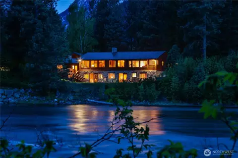 12728 Wilson St, Leavenworth, WA 98826