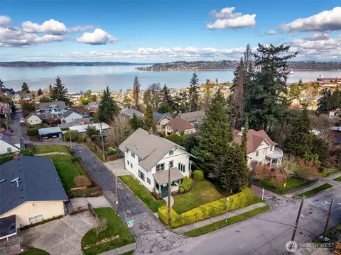 1 East Rd, Tacoma, WA 98406