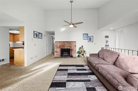 3401 Oaks Ave #6, Everett, WA 98201