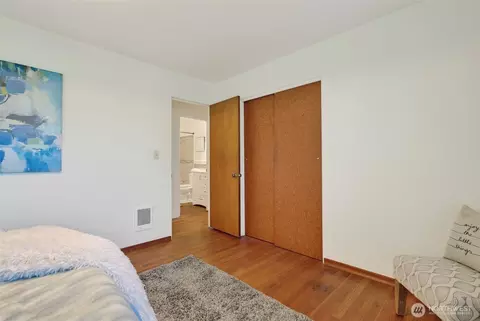 Bedroom - 312 SE 2nd St, Winlock, WA 98596 photo 4 of 6