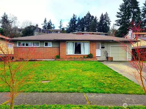 2449 Veldee Ave, Bremerton, WA 98312