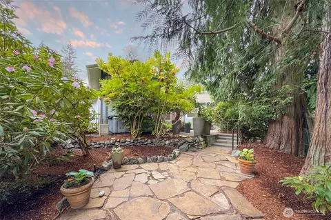 Exterior - 102 Sunset Pl, Sequim, WA 98382 photo 6 of 10