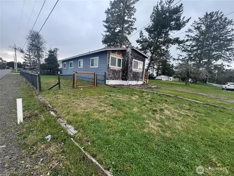 2401 N Washington St, Long Beach, WA 98631
