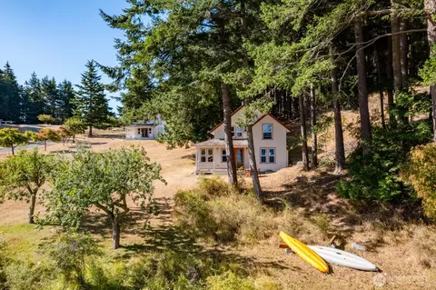 68 Sylvan Cv W, Anacortes, WA 98221