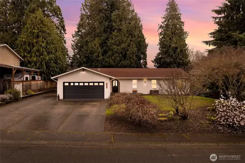 8924 NE 191st Pl, Bothell, WA 98011