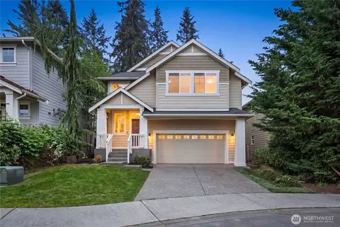 1316 216th St SW, Lynnwood, WA 98036