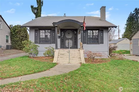 608 S 19th Ave, Yakima, WA 98902