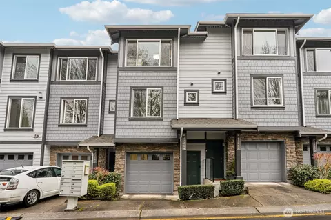 21264 SE 42nd Ln #21264, Issaquah, WA 98029