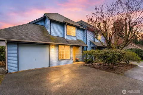 307 S 328th Ln, Federal Way, WA 98003