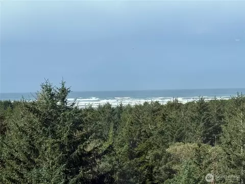 2815 Willows Rd #116, Seaview, WA 98644