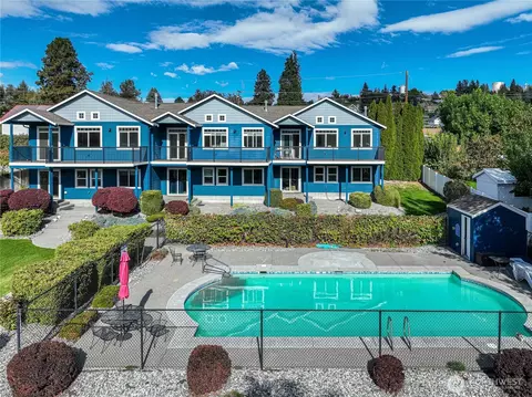 744 Wapato Way # B, Manson, WA 98831