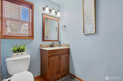 Bath - 4115 228th Pl SE, Bothell, WA 98021 photo 1 of 3
