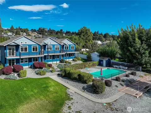 744 Wapato Way # C, Manson, WA 98831