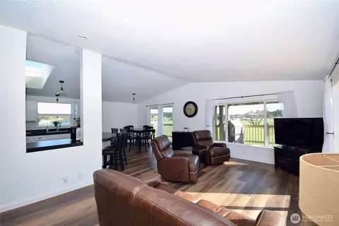 260 Secluded Way, Sequim, WA 98382 photo 9