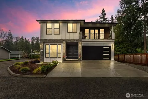 22713 SE 34th Ct, Sammamish, WA 98075