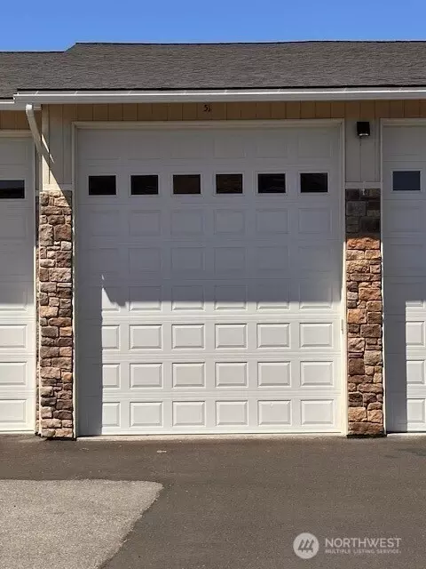 9967 W 8 Rd NW #J51, Quincy, WA 98848