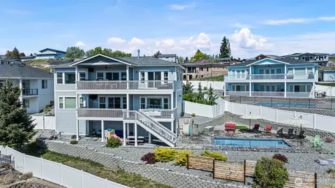 80 Terrace Dr, Manson, WA 98831