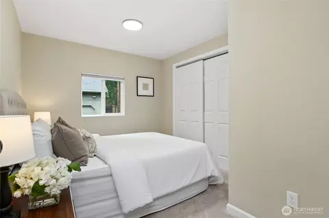 Bedroom - 19922 3rd Dr SE, Bothell, WA 98012 photo 1 of 3