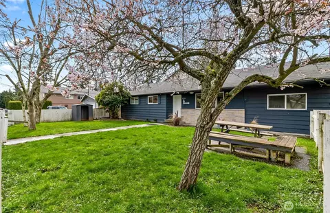 8526 8th Ave W #A, Everett, WA 98204