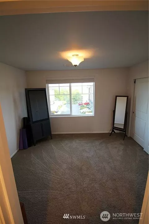 Bedroom - 3310 31st Dr, Everett, WA 98201 photo 1 of 3