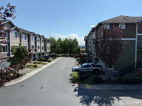 Exterior - 3310 31st Dr, Everett, WA 98201 photo 3 of 3