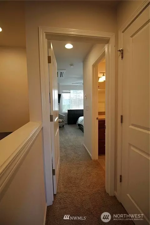 Entry Way - 3310 31st Dr, Everett, WA 98201 photo 1 of 3