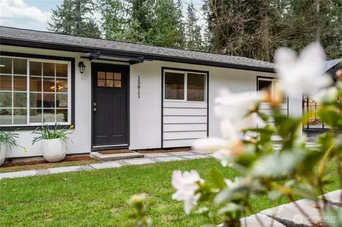 15811 180th Ave NE, Woodinville, WA 98072